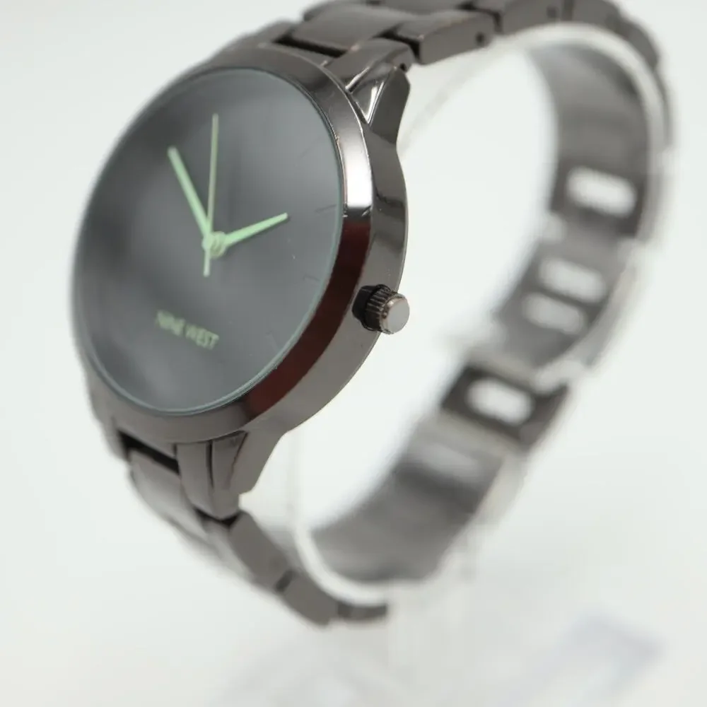Nine West Black Green Tone Womens Watch 36mm Metal Bracelet with New Battery